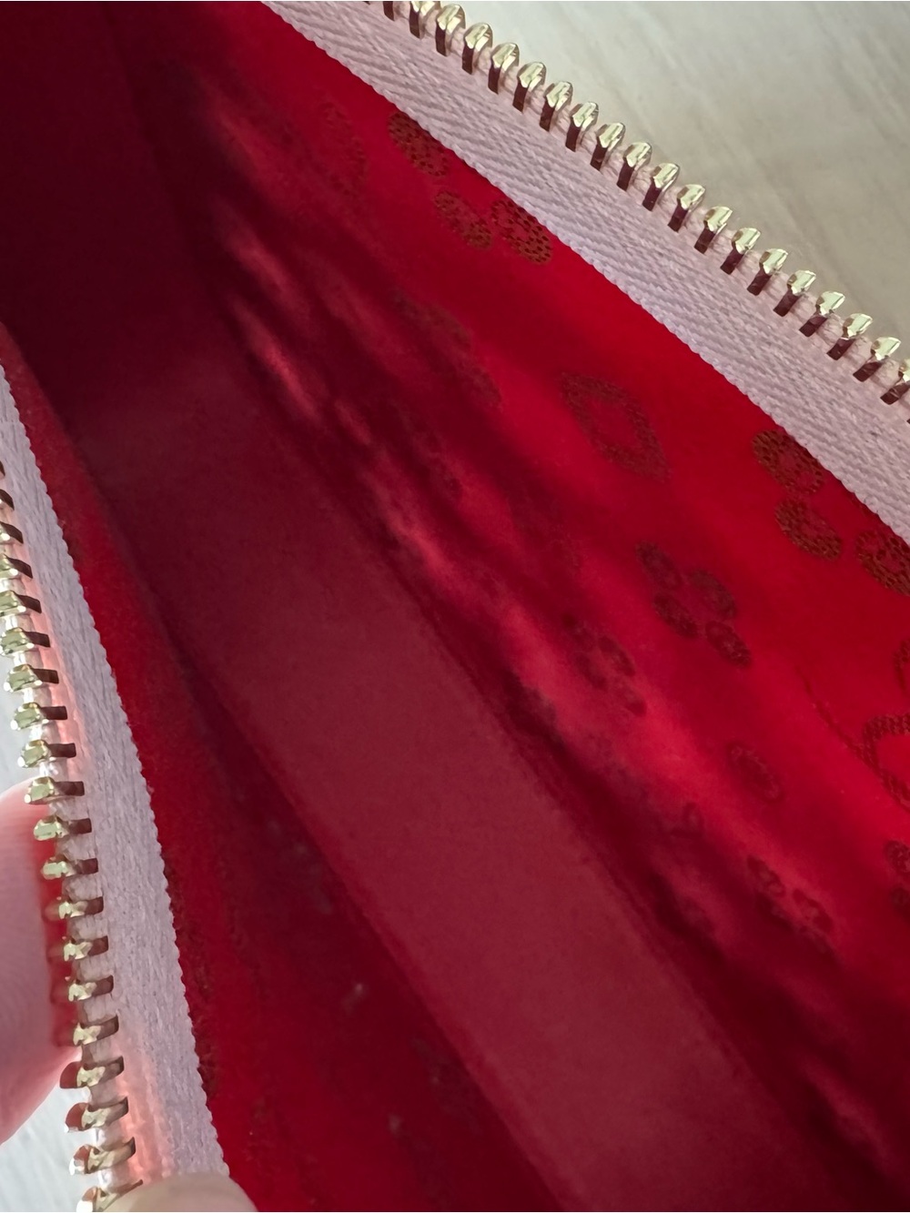 Christian Louboutin Blush Pink Logo Chain Shoulder Bag - Picture 6 of 12
